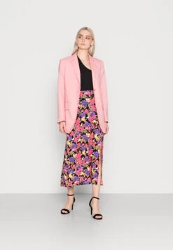 Damesmode -Damesmode 1b0ebed275774c6992d7dda06378473a