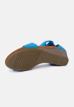 Abilene- Sandalen Met Sleehak - Sky Blue Pu -Damesmode 2400bbd44ca142f49dde156d47d0f948