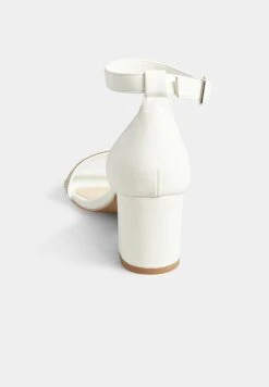 Bruidsschoenen - White -Damesmode 5674cb6ec38d4a7b96c8ae95a4354525