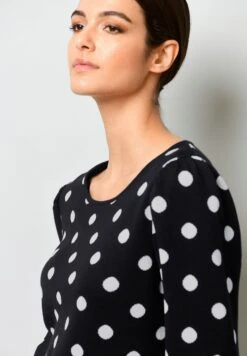 Trui - Schwarz/Weiß -Damesmode 5a94ba659a6c4a8f8a6abff2a89d8897