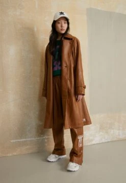 Adidas Originals Trenchcoat - Wild Brown