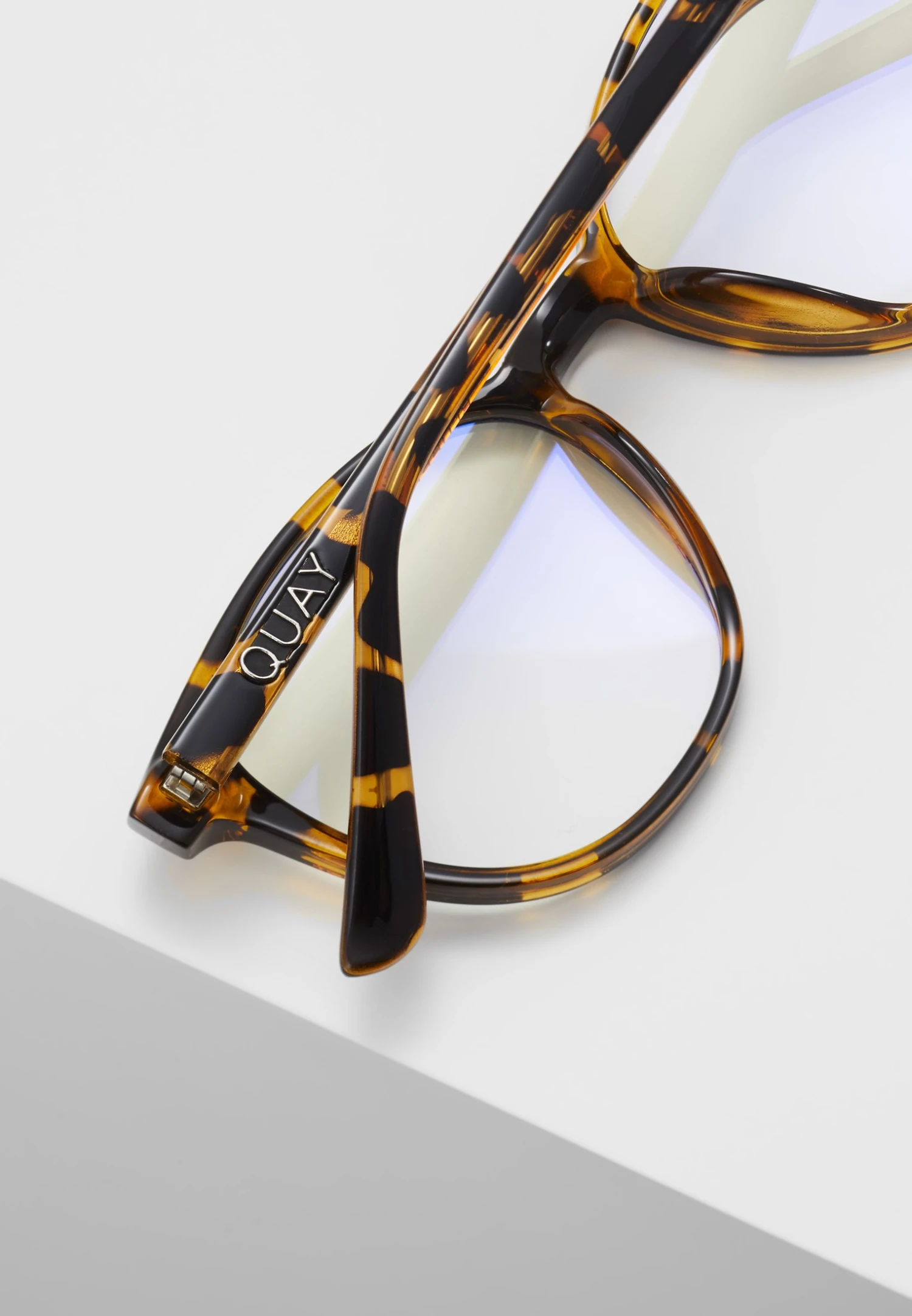 QUAY AUSTRALIA Print Blue Light - Brillen Met Blauwlichtfilter - Tort 5 QUAY AUSTRALIA Print Blue Light - Brillen Met Blauwlichtfilter - Tort - Afbeelding 5