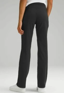 Lululemon Smooth-Fit Pull-On High-Rise - Broek - Black 7 Lululemon Smooth-Fit Pull-On High-Rise - Broek - Black -Damesmode c81323f86a45465bb982b17725ea1332