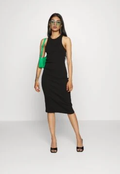 Nieuwkomers -Damesmode d02ad4bb36d2409a8692ef1b6ca758f9