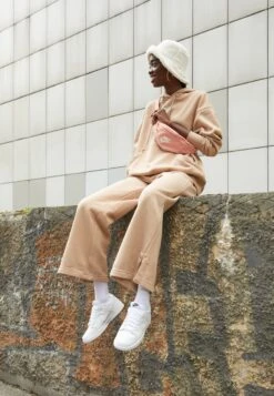 Nike Sportswear Dunk- Sneakers Laag - White 11 Nike Sportswear Dunk- Sneakers Laag - White -Damesmode e6259915bd67446a8c9278de87f95178