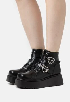 Lamoda Wishlist - Enkellaarsjes Met Sleehak - Black