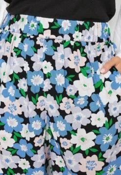 Floral - Shorts - Blue -Damesmode f7269c474c434725a30f77ddd96b13ef